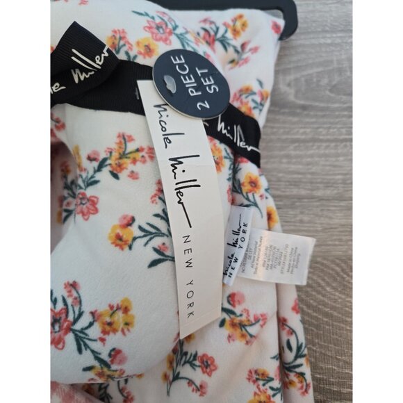 NWT Nicole Miller 2pc baby blanket & soft pillow set Multi - Picture 3 of 5